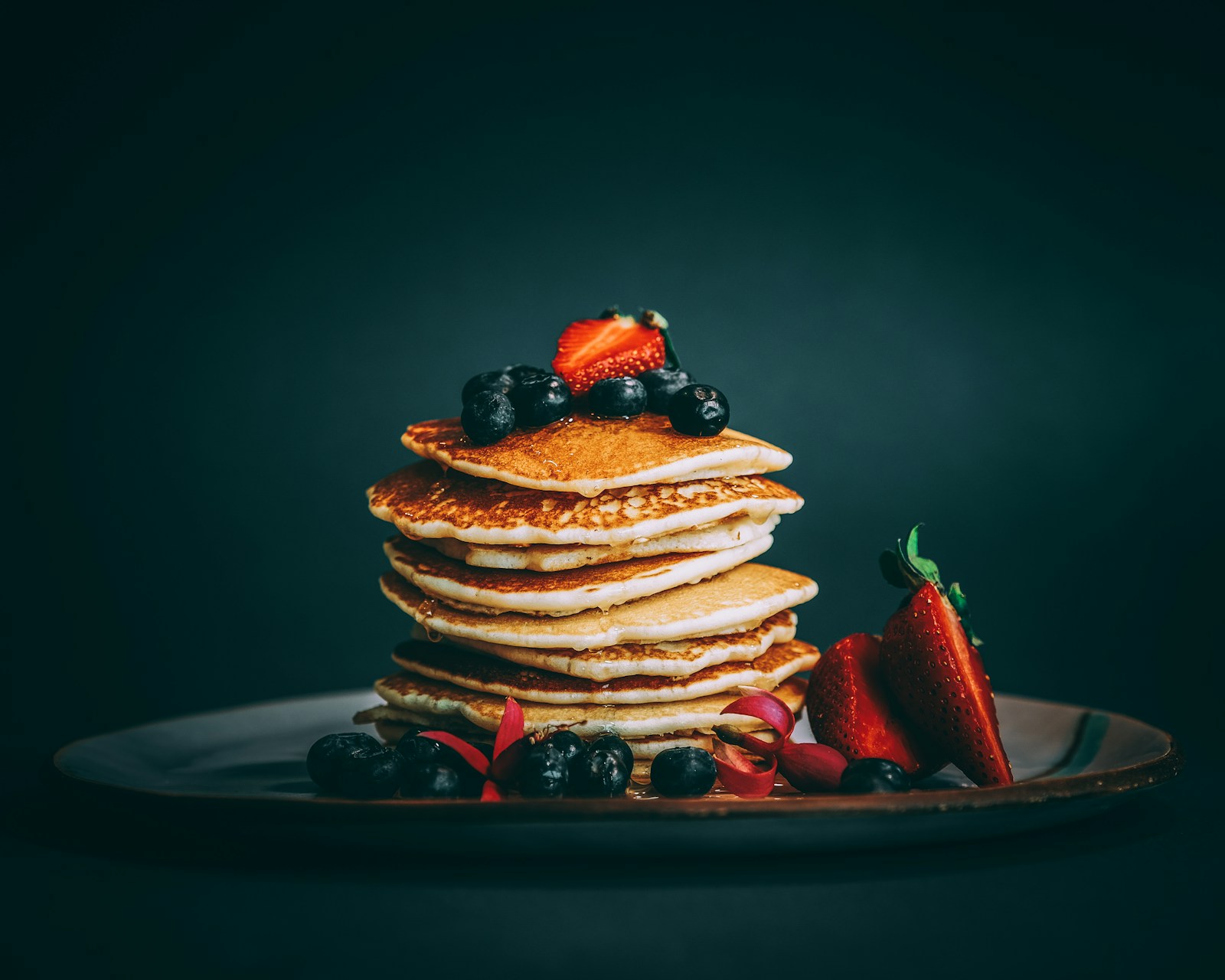 Orman meyveli ricotta pancake